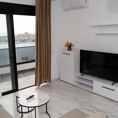 Apartment Bright Modern Seaview