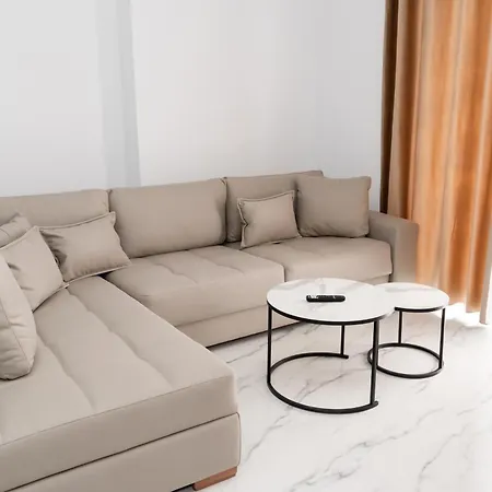 Apartment Bright Modern Seaview